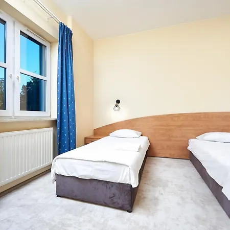 Anton By Dns Pruszków