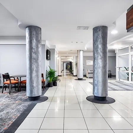 Anton By Dns 3* Pruszków