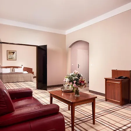 Anton By Dns Bed & Breakfast 3*