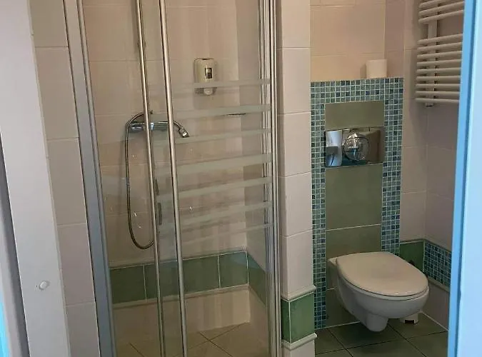 Anton By Dns 3* Pruszków