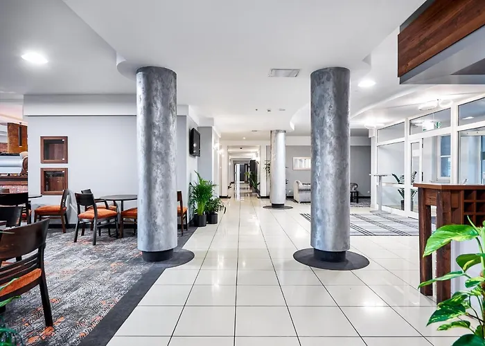 Anton By Dns 3* Pruszków